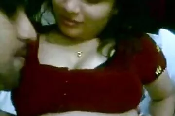Địt em gái gầy guộc trắng cả phim xx xx ngày ngoài đường