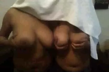 Địt một bà mẹ béo ở phim xx hs nhà và đụ bà ta một cách thô bạo