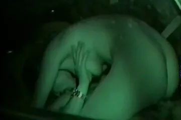 Sau khi mở phim xx lau xanh rộng hậu môn, cô gái tóc vàng chân dài gầy guộc đôi khi được bao phủ trong một tâm trạng u ám.