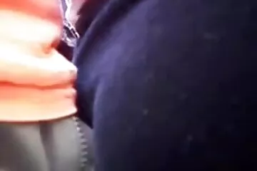 Bà nội phim xx moi trợ vú to địt nhau với chồng.